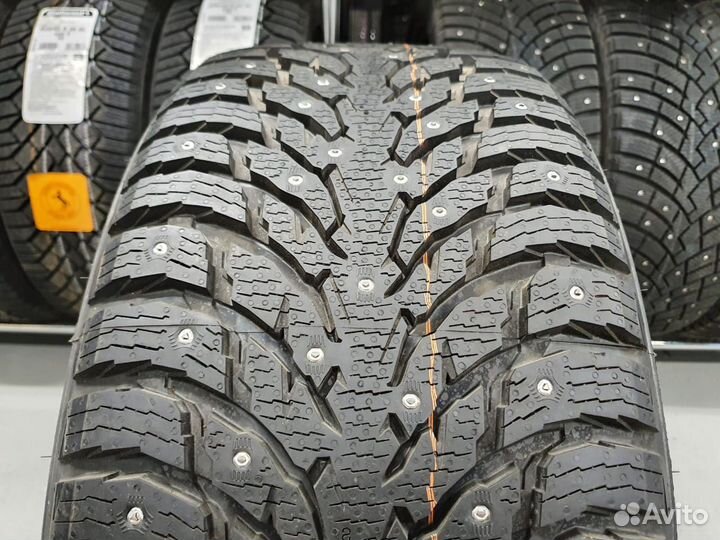 Nokian Tyres Hakkapeliitta 9 SUV 285/45 R22