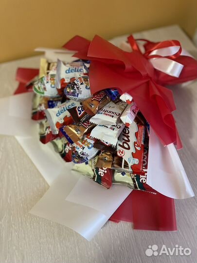 Сладкие букеты из конфет