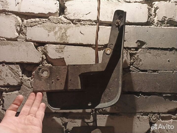 Брызговики лада xray передние