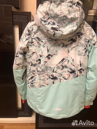 Куртка для девочки 146