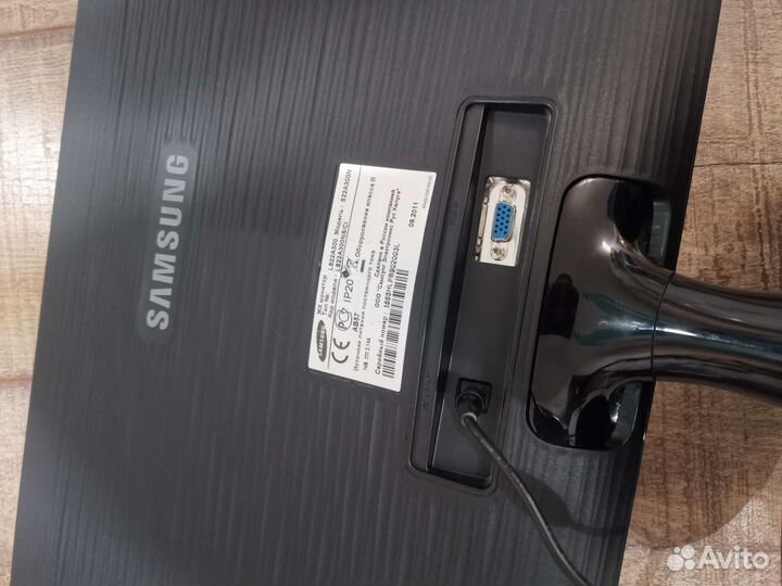 Монитор Samsung S22A300 22 дюйма Vga