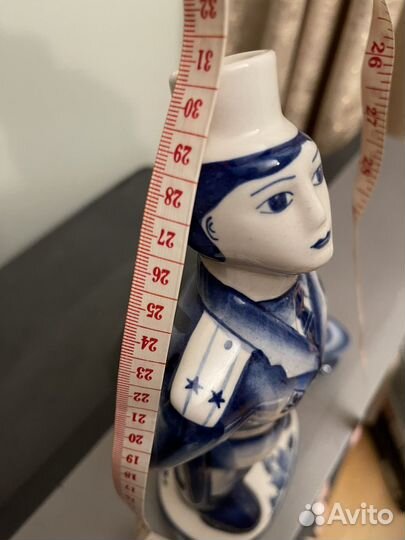 Статуэтка. Штоф