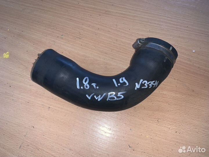 Патрубок интеркулера vw passat b5 1.8 1.9
