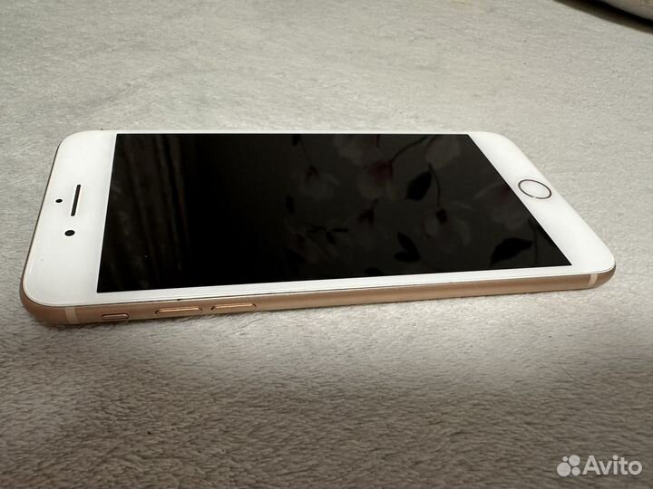iPhone 8 Plus, 64 ГБ