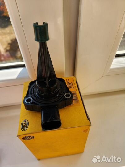 Датчик уровня масла