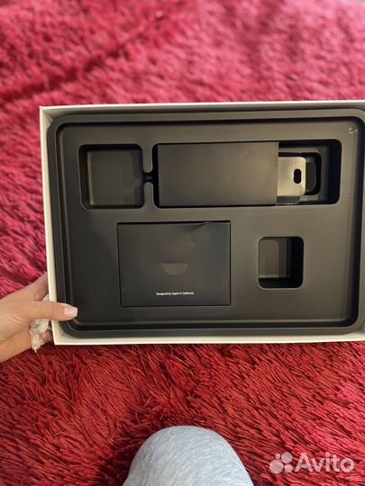 Коробки от техники apple