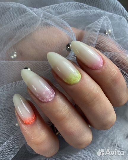 Модели на наращивание ногтей