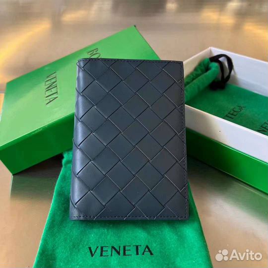 Обложка для паспорта Bottega Veneta синяя