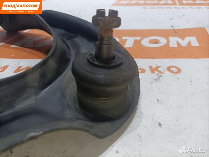 Рычаг правый верхний Honda Accord 8 2009