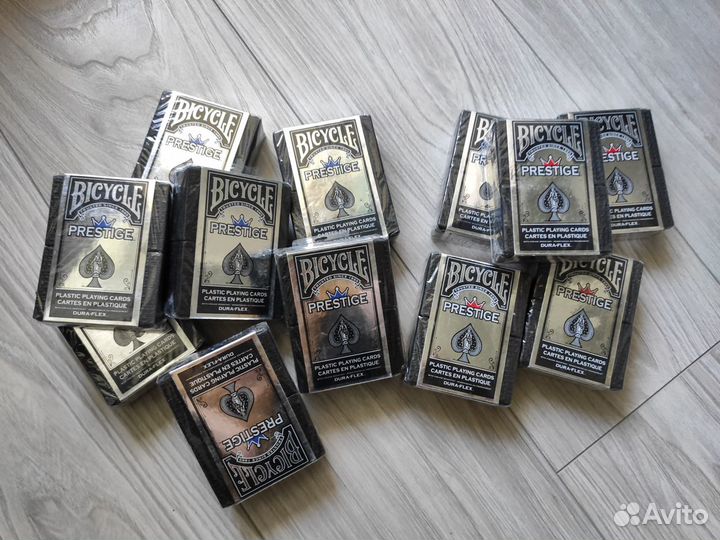 Игральные карты Bicycle Prestige красные и синие