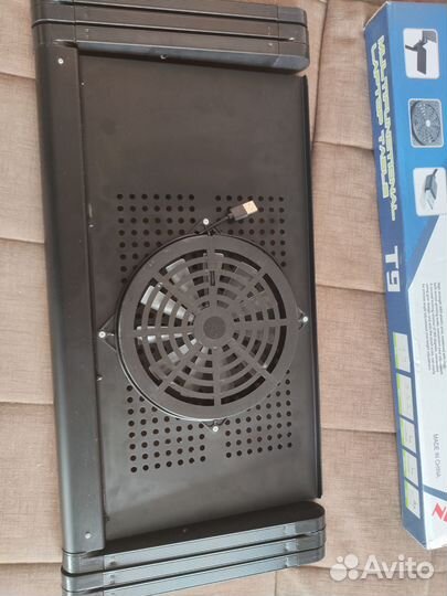 Подставка (столик) для ноутбука