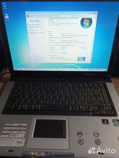 Ноутбук asus