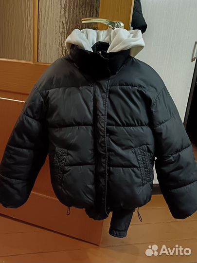 Пуховик зимний женский 42 44