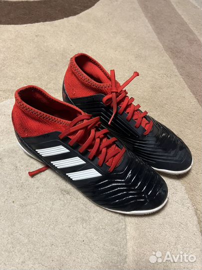 Футзалки adidas predator 38 размер