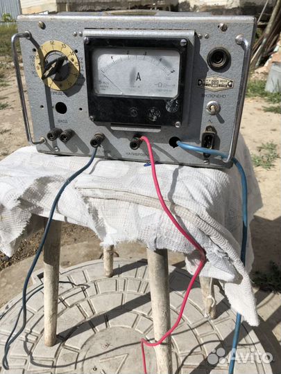 Зарядка для аккумулятора