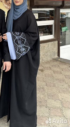 Дубайские абаи