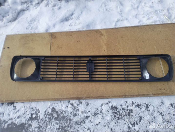 Решетка радиатора от ваз 2121