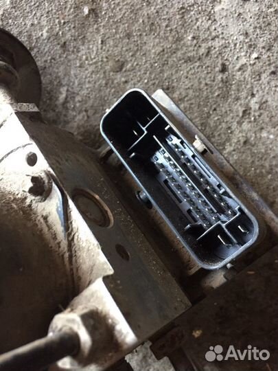 Блок ABS (насос) для VW Polo (HB) 2009) Fabia 2007