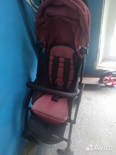 Коляска прогулочная