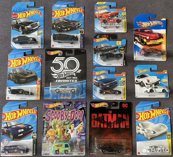 Машинки hotwheels 1/64