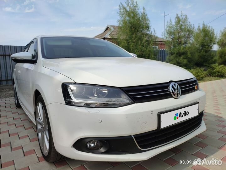 Volkswagen Jetta, 2012