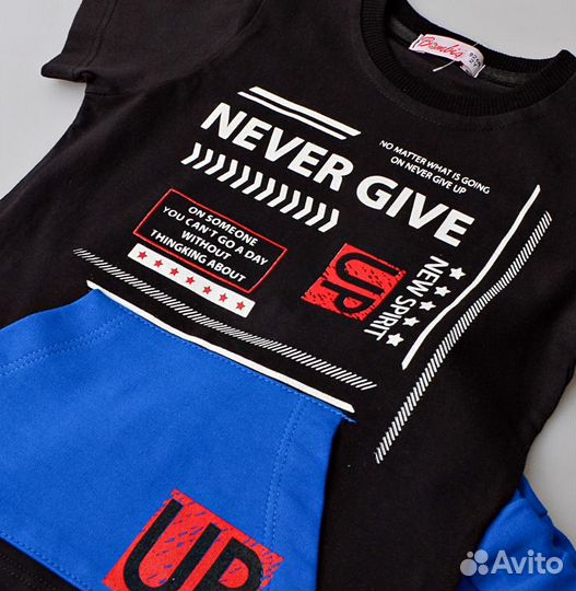 Костюм для мальчика новый 104, 110