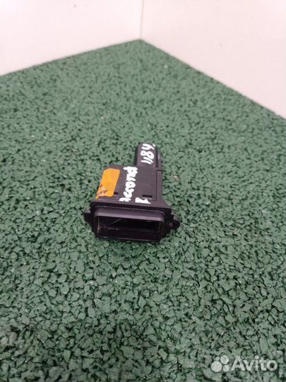 Датчик температуры воздуха в салоне Honda Accord 7