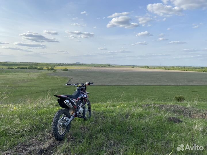 Мотоцикл Кросс Motoland XR 250 lite