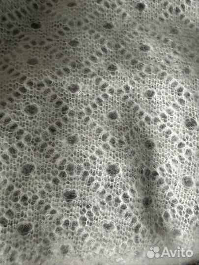 Пуховый платок шаль