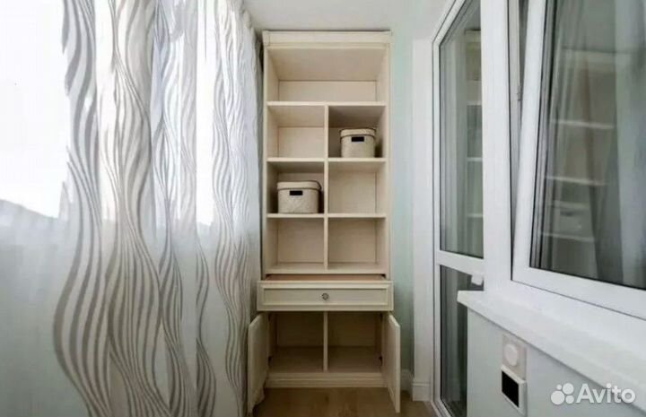 Шкаф на лоджию