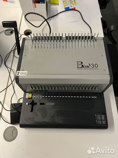 Брошюровщик Rayson E-bind 30