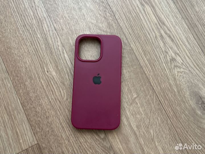 Чехол на iPhone 13 Pro