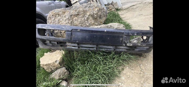 Бампер пассат б4