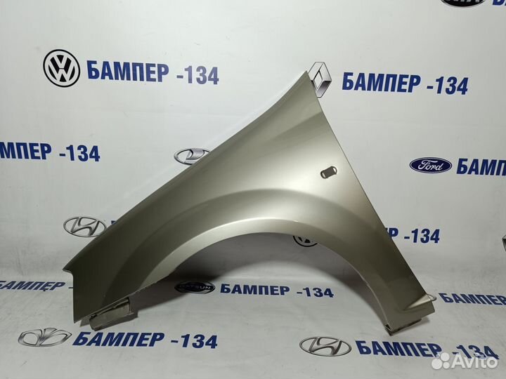 Крыло renault logan /LADA largus переднее левое