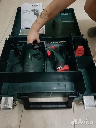 Аккумуляторная дрель-шуруповерт Metabo PowerMaxx