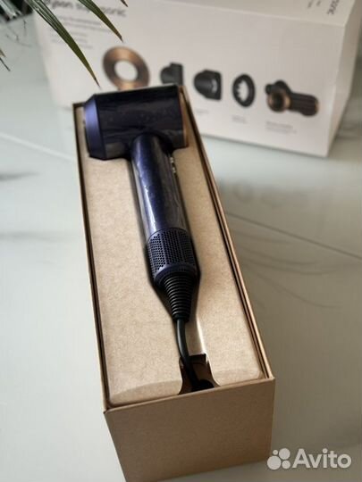 Фен dyson supersonic hd15