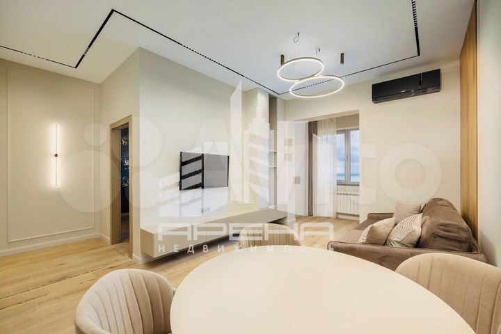 2-к. квартира, 63 м², 10/24 эт.