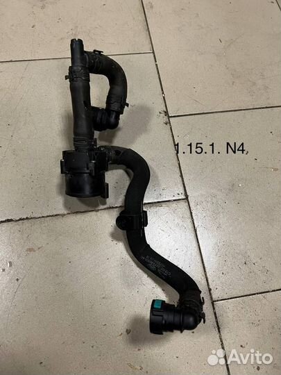 Насос антифриза дополнительный Jaguar F-Pace 2018г