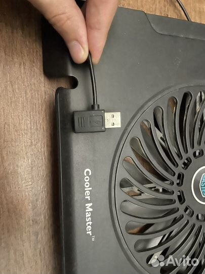 Охлаждающая подставка для ноутбука cooler master