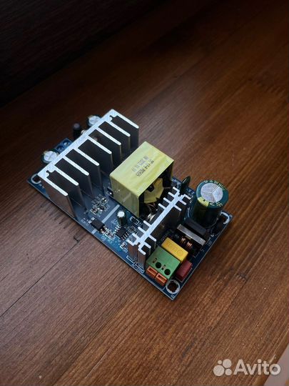 Модульный блок питания 12V 8A