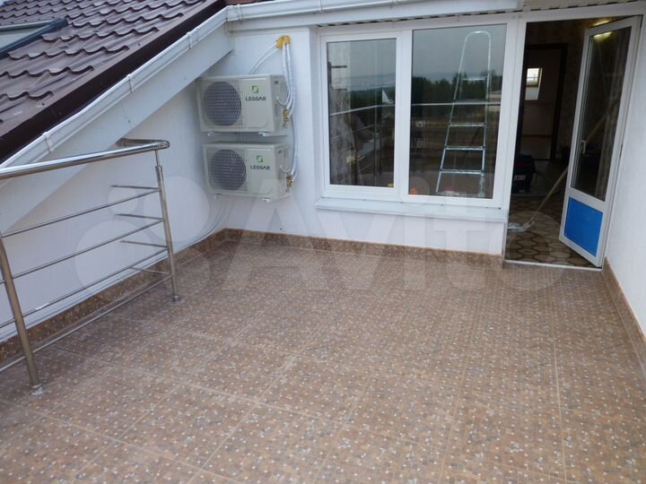 3-к. квартира, 100 м², 10/10 эт.