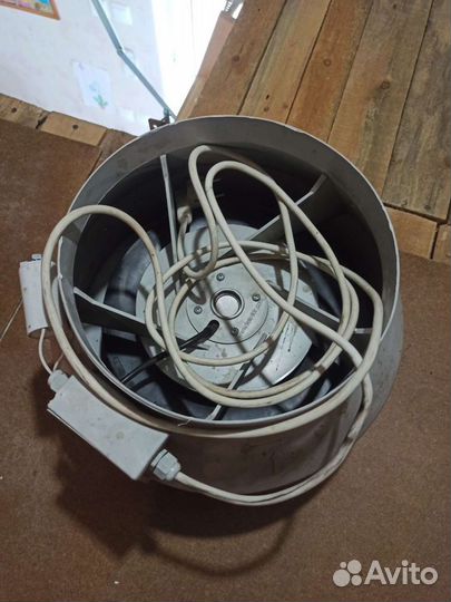 Канальный вентилятор