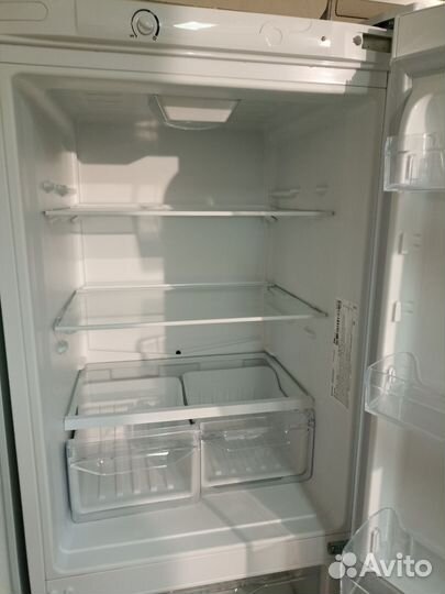 Холодильник Indesit для сада