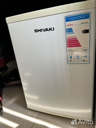 Холодильник новый