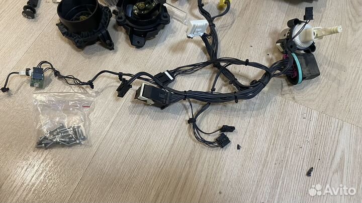 Жгут провода под фару от Mercedes W212