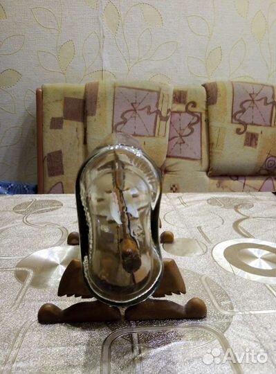 Корабль в бутылке