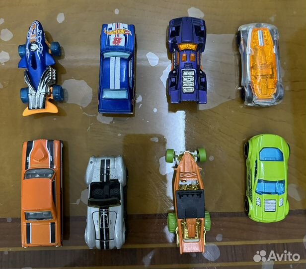 Hot wheels машинки