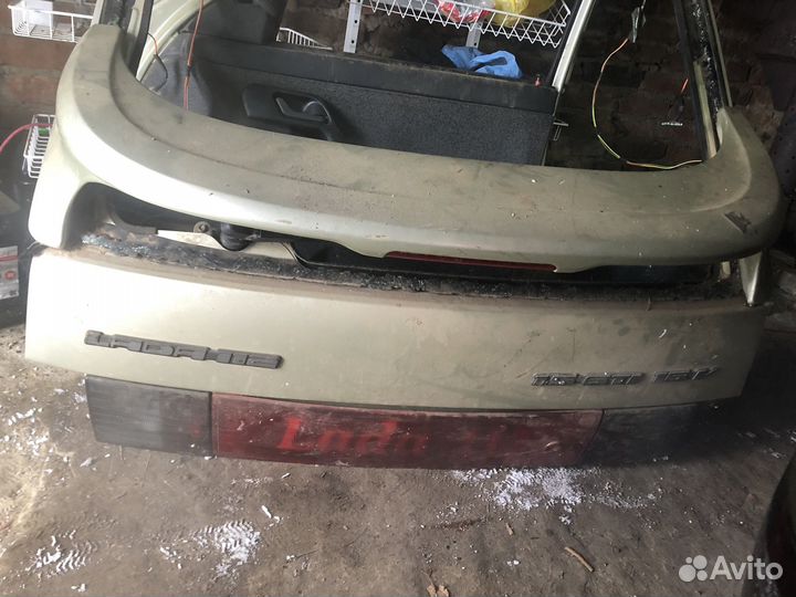 Ваз 2112- дверь передяя правая, крышка багажника