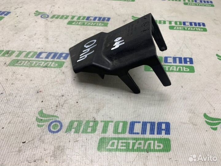 Кронштейн бампера передний левый Opel Corsa D