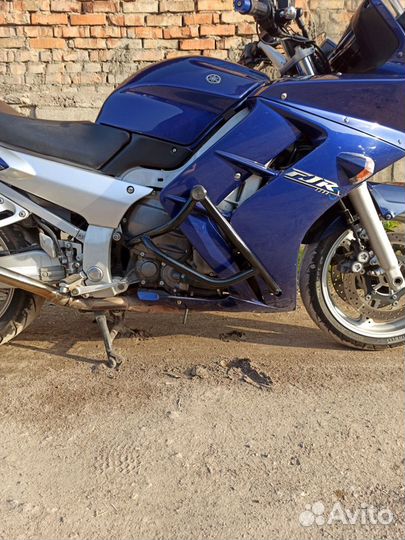 Защитные дуги для Yamaha FJR1300 (2001-2005)